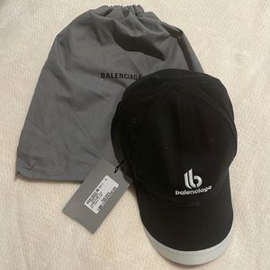 Balenciaga Double B Cap